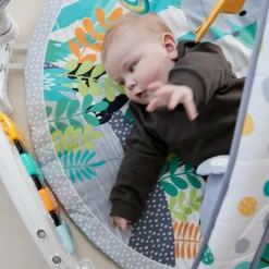 Scandinavian Baby Products Aktivitetstæppe med kick-and-play funktion| Babylegetøj|Tumlinge Legetøj