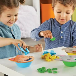 Learning Resources Finmotorisk læringsspil - Giv kæledyrene mad| Sorterings- & Stablelegetøj
