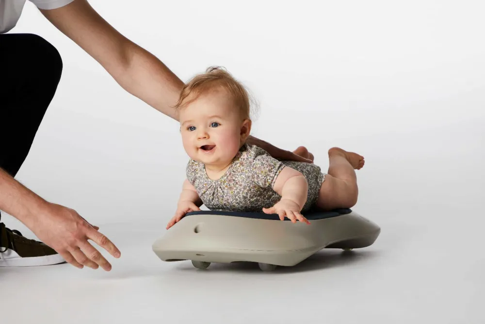 Gonge Floor surfer Nordic| Grovmotorik|Balanceleg