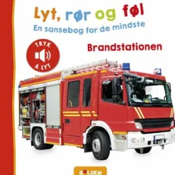 Forlaget Bolden Lyt, rør og føl - Brandstationen|Børn Børnebøger|Babylegetøj