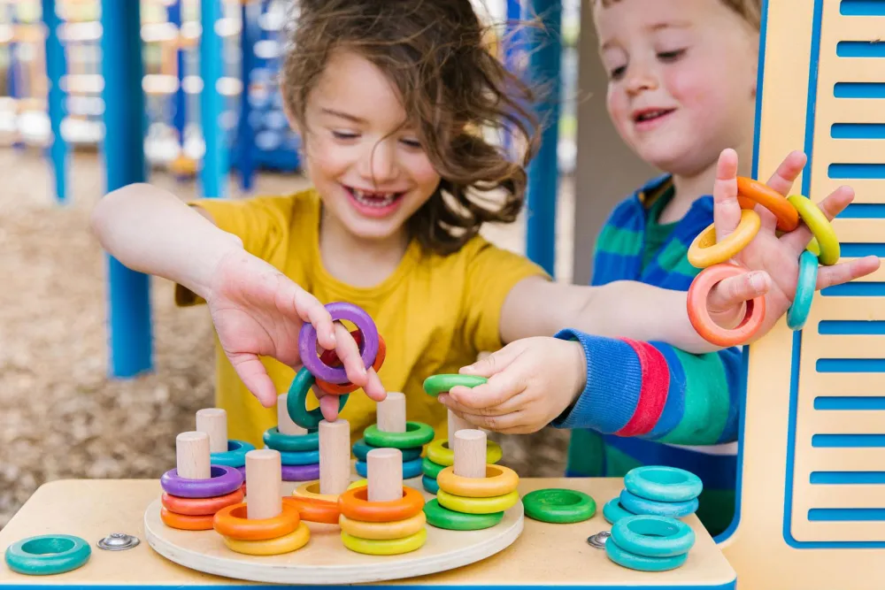 Regnbuebræt med ringe| Trælegetøj|Montessori