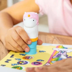 Melissa & Doug Sticker WOW! aktivitetssæt - Enhjørning| Legetøj Til Ferien|Tegne- & Malegrej